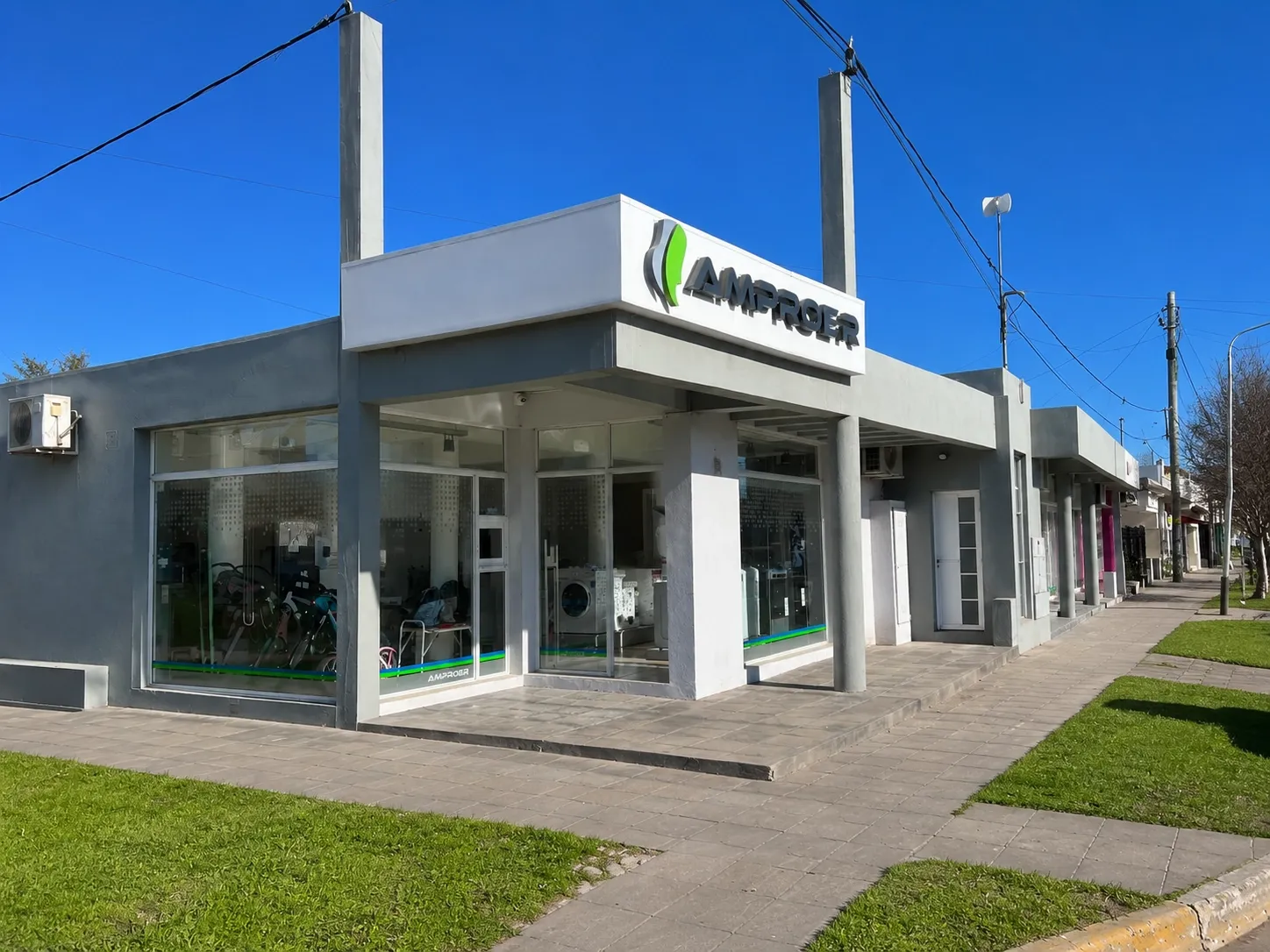 Sucursal AMPROER en Viale, vista 1